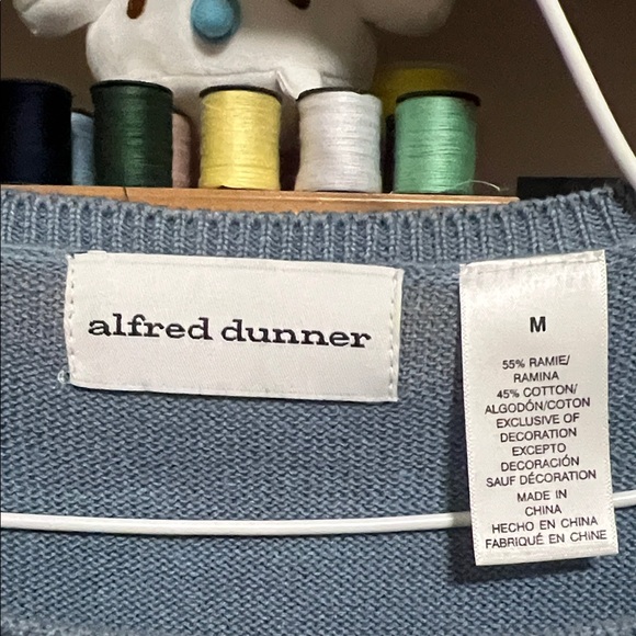 Color Block Patchwork Knit Top - Picture 2 of 2